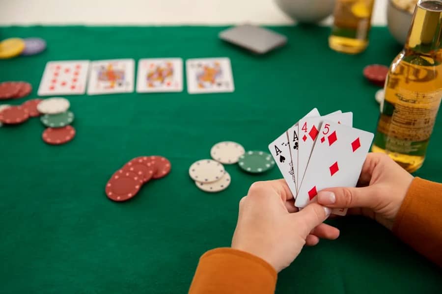 Chỉ ra những sai lầm người chơi dễ mắc phải nhất trong Baccarat để tránh