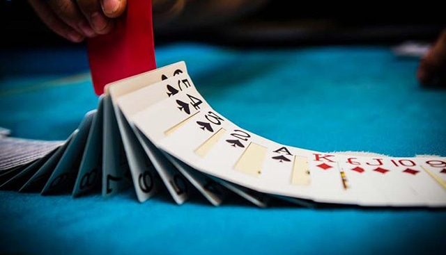 Nên nhận xét các khả năng sau để bạn có thể chơi Poker tốt nhất